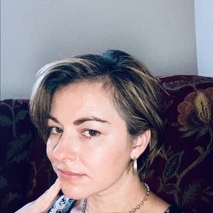 Meet your Posher, Christy